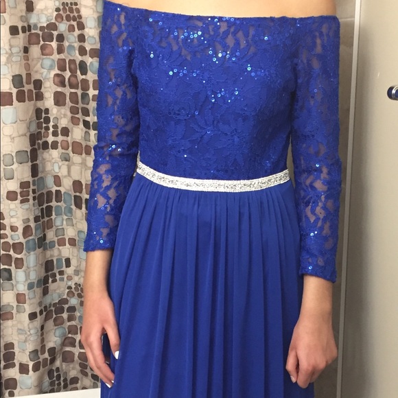 Beautiful Blue floor length dress petite - Picture 1 of 8